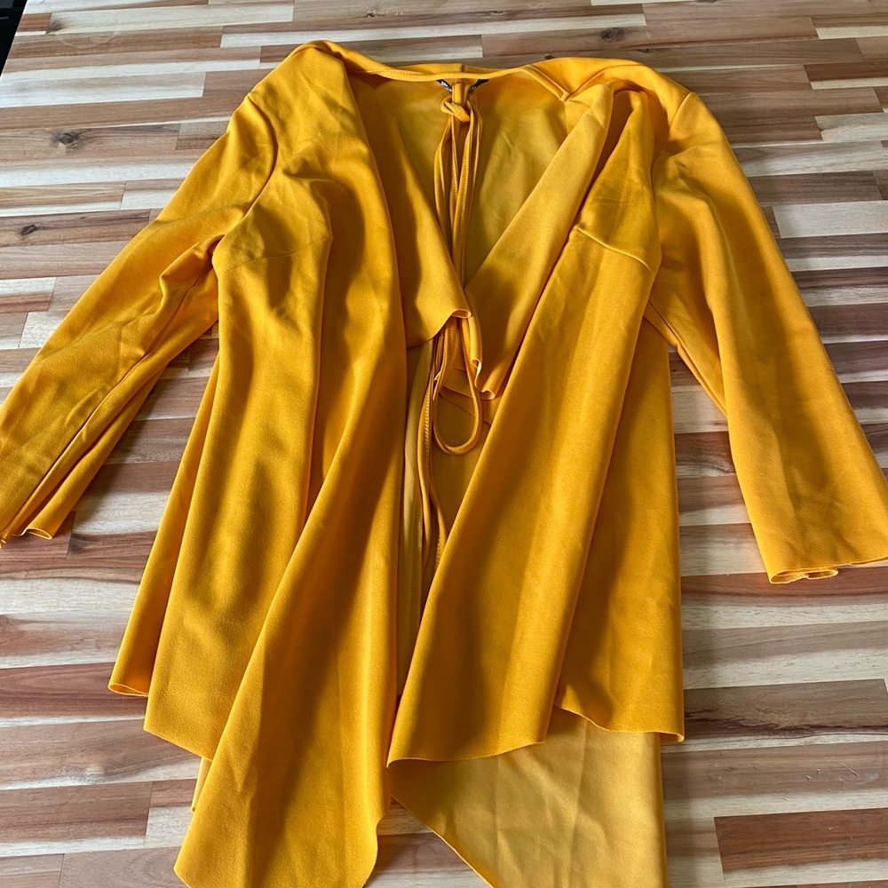 NWOT Yellow Cardigan